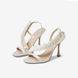 Nina Ivory Claudy shoe
